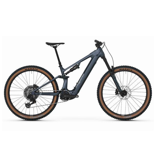 MEGAMO RYAL 08 - Black