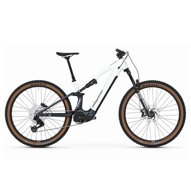 MEGAMO RYAL 10 - White
